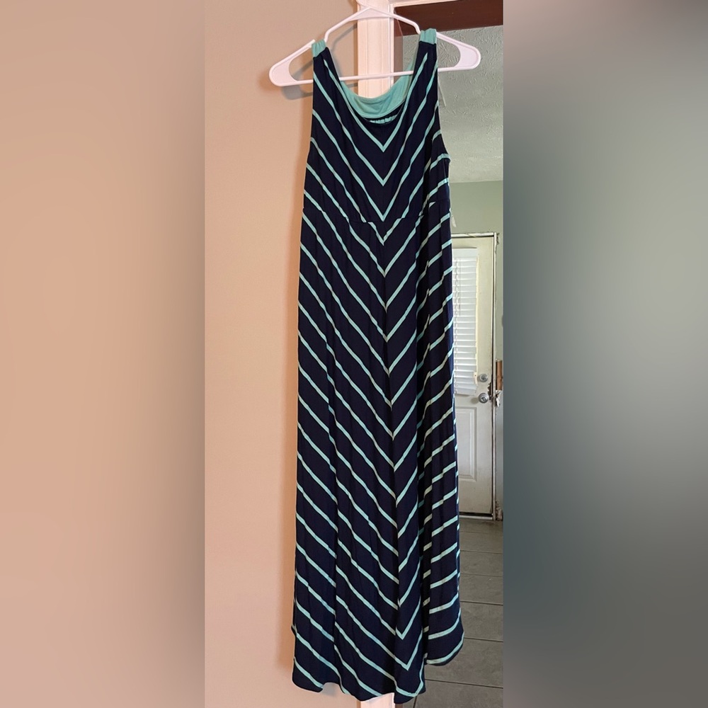 Liz Lange Maternity dress